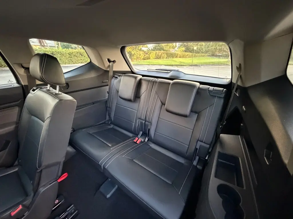 Florida Fine Cars - Used VOLKSWAGEN ATLAS 2021 MIAMI 3.6L V6 SE W/TECHNOLOGY R-LINE