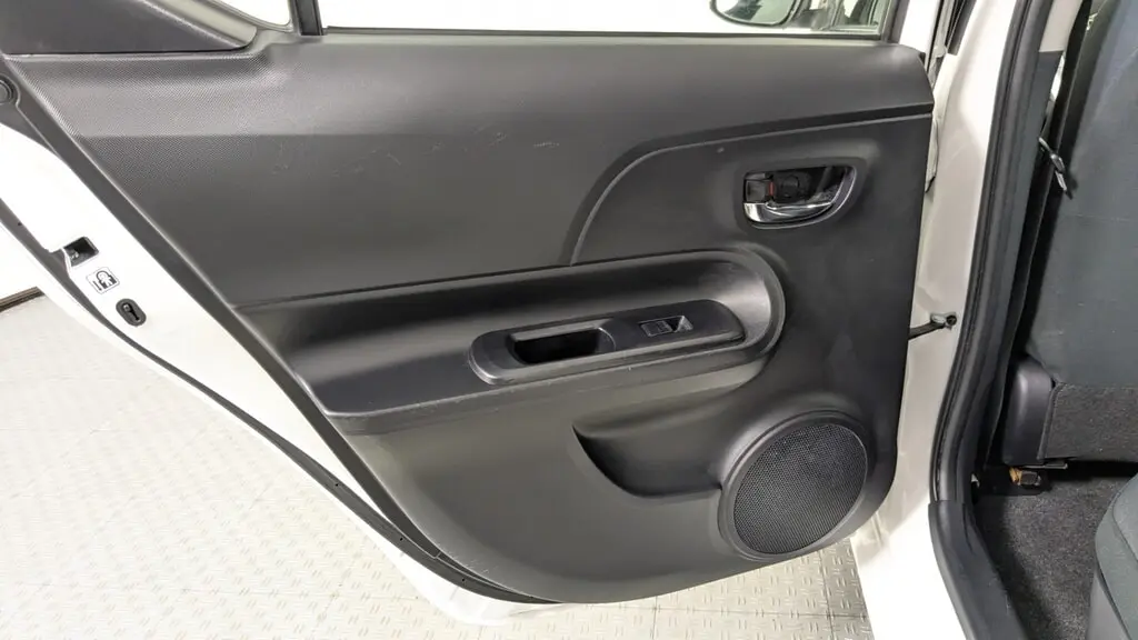 Florida Fine Cars - Used TOYOTA PRIUS C 2016 ORLANDO TWO