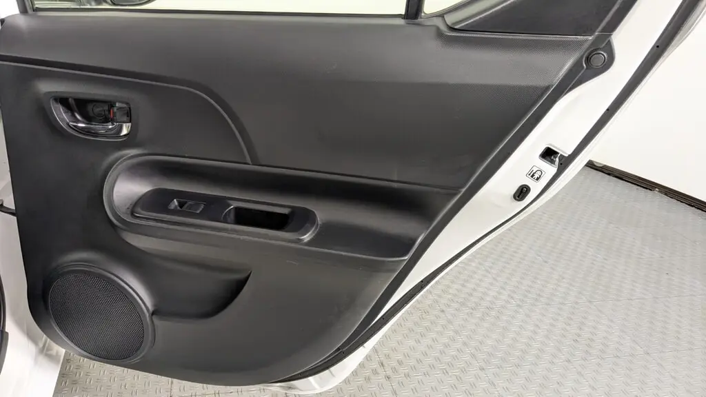 Florida Fine Cars - Used TOYOTA PRIUS C 2016 ORLANDO TWO