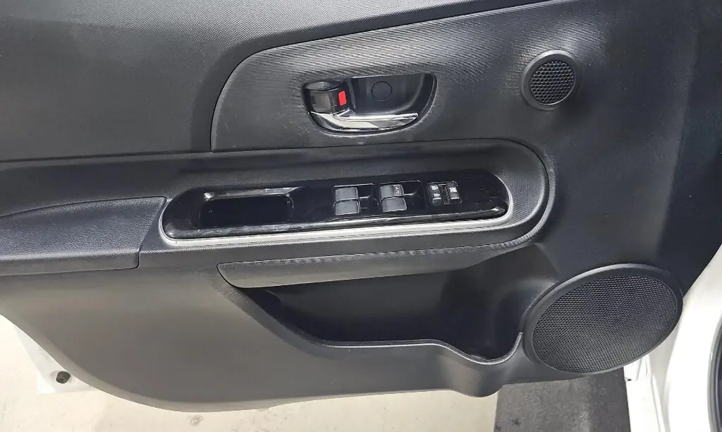 Florida Fine Cars - Used TOYOTA PRIUS C 2016 ORLANDO TWO