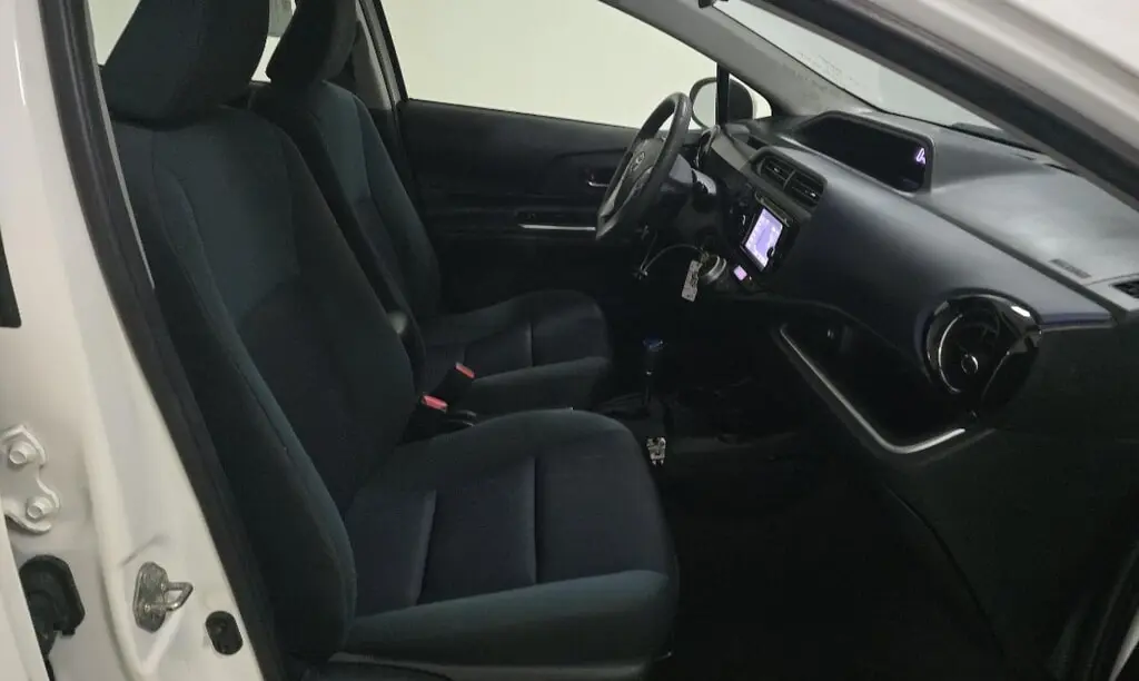 Florida Fine Cars - Used TOYOTA PRIUS C 2016 ORLANDO TWO