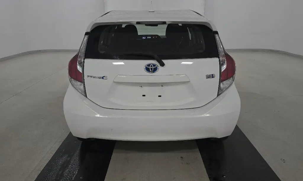 Florida Fine Cars - Used TOYOTA PRIUS C 2016 ORLANDO TWO