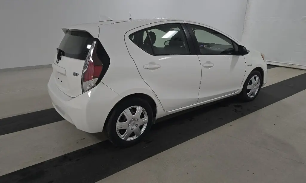 Florida Fine Cars - Used TOYOTA PRIUS C 2016 ORLANDO TWO