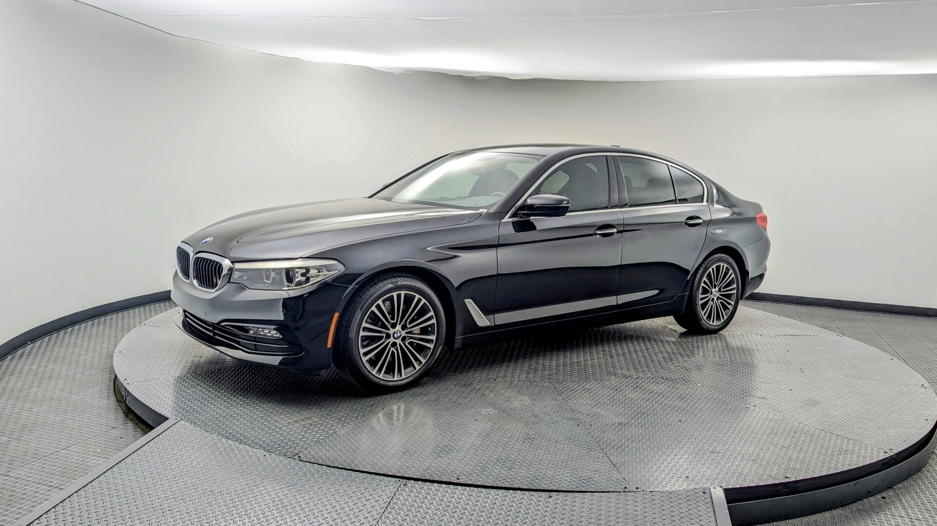 used vehicle - SEDAN BMW 5 SERIES 2018