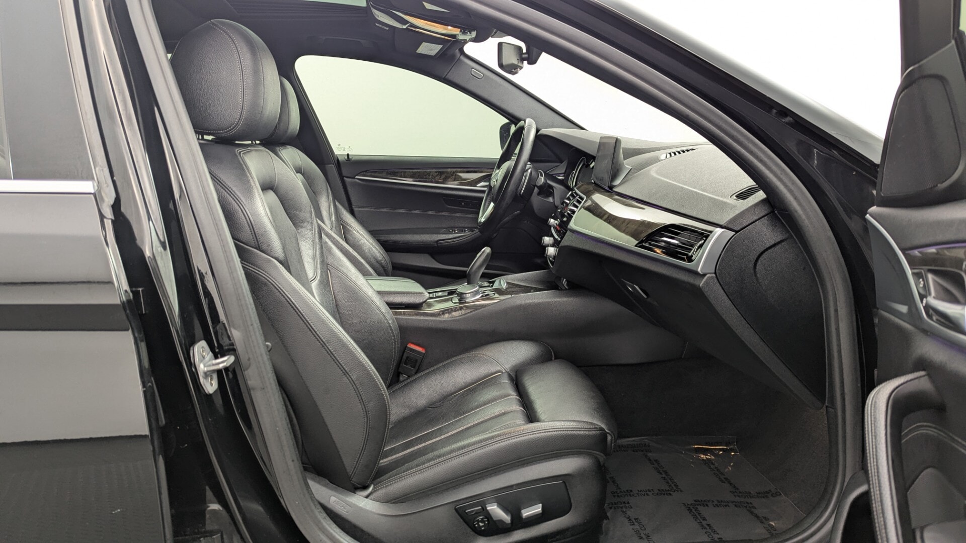 used vehicle - SEDAN BMW 5 SERIES 2018