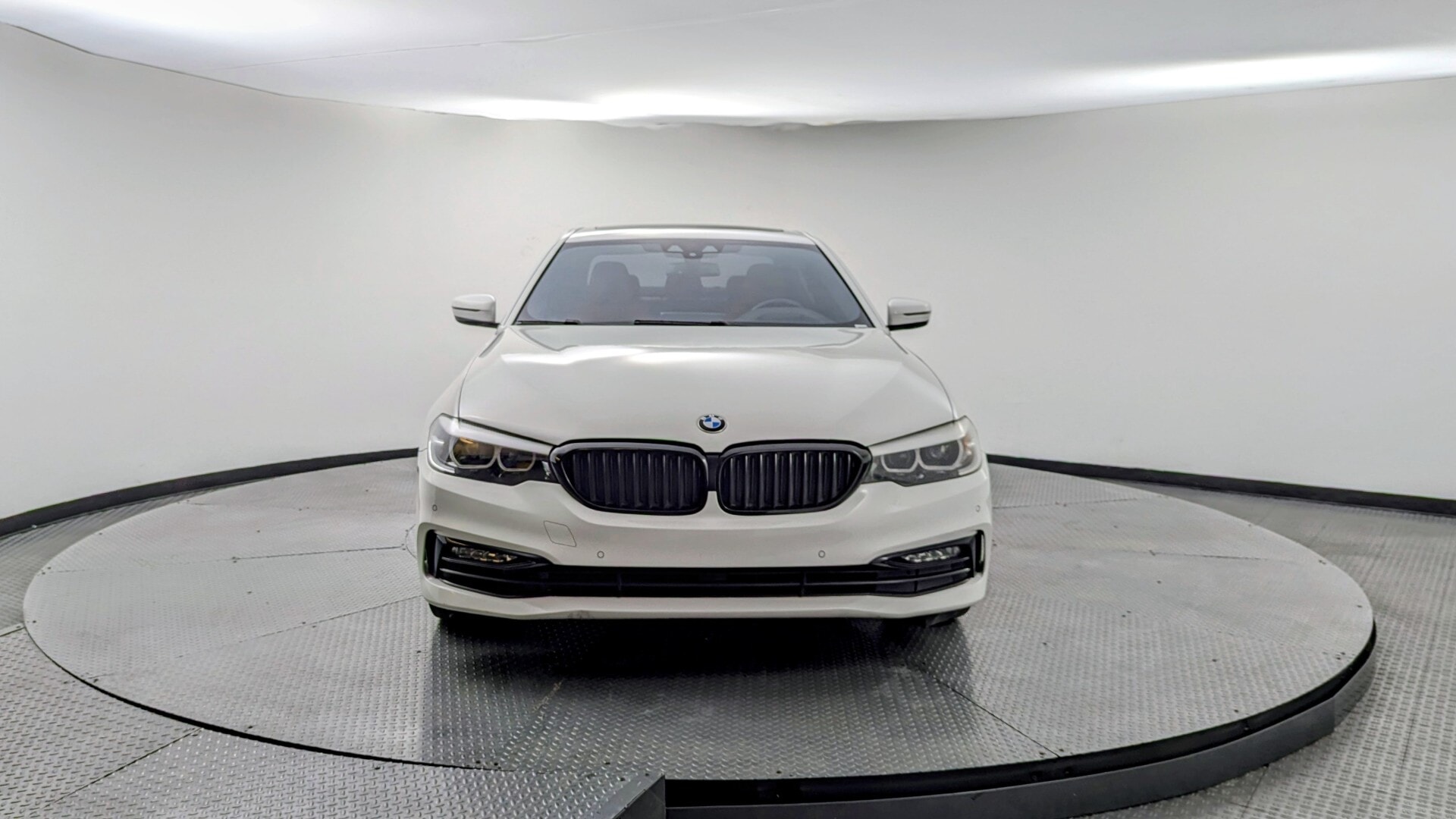 used vehicle - SEDAN BMW 5 SERIES 2018