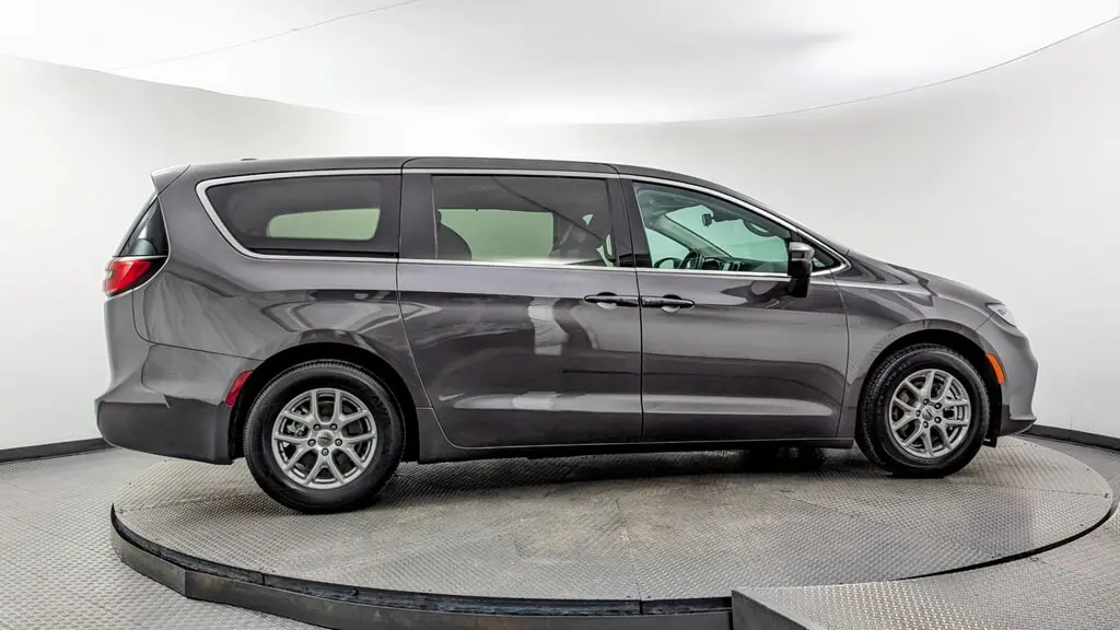 Florida Fine Cars - Used CHRYSLER PACIFICA 2023 MIAMI TOURING L