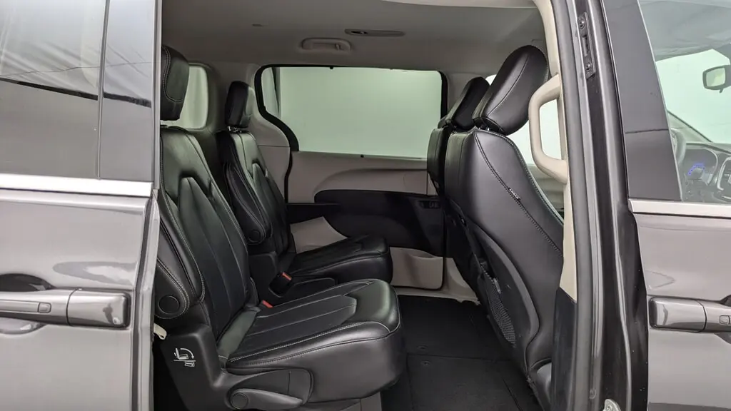 Florida Fine Cars - Used CHRYSLER PACIFICA 2023 MIAMI TOURING L