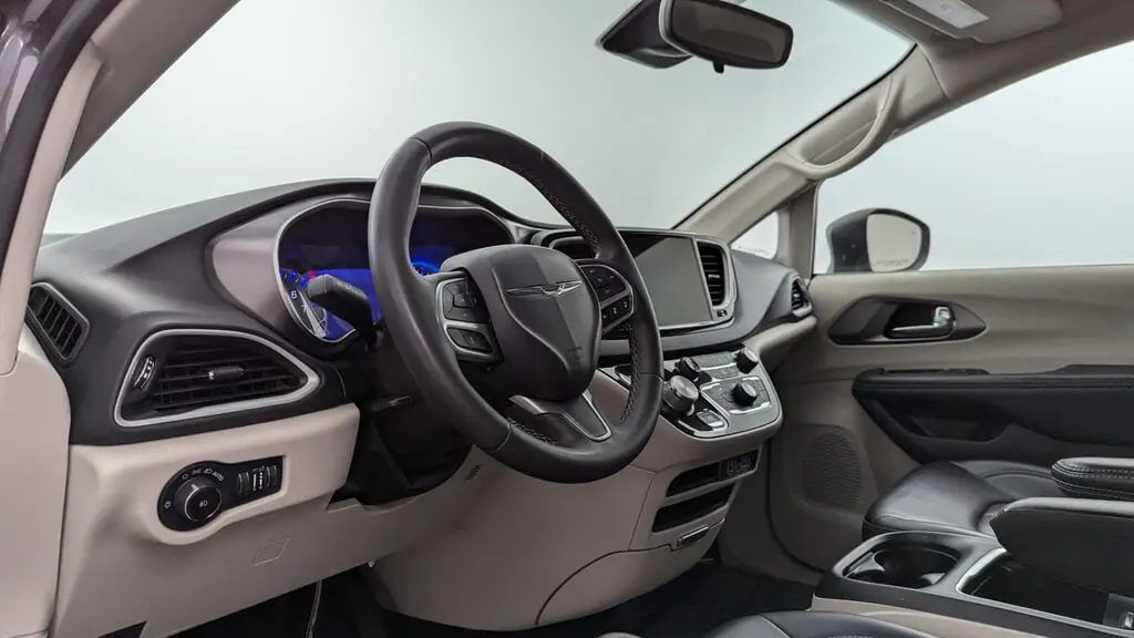 Florida Fine Cars - Used CHRYSLER PACIFICA 2023 MIAMI TOURING L