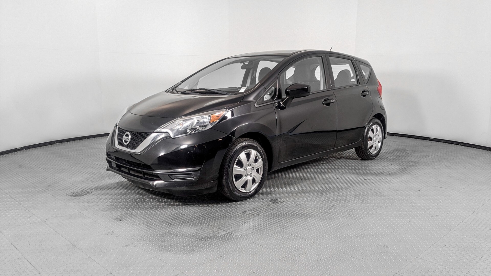 2019 Nissan Versa Note SV's photo