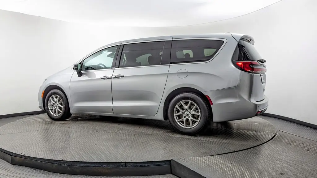 Florida Fine Cars - Used CHRYSLER PACIFICA 2024 WEST PALM TOURING L