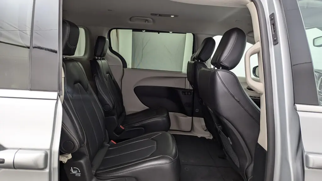 Florida Fine Cars - Used CHRYSLER PACIFICA 2024 WEST PALM TOURING L