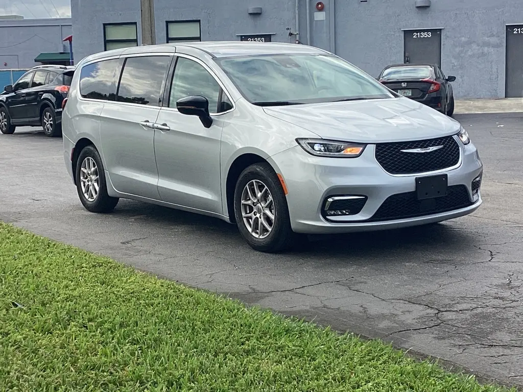 Florida Fine Cars - Used CHRYSLER PACIFICA 2024 WEST PALM TOURING L