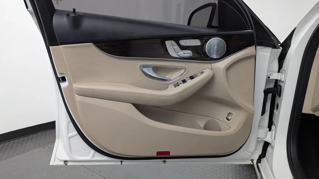 Florida Fine Cars - Used MERCEDES-BENZ C-CLASS 2020 WEST PALM C 300