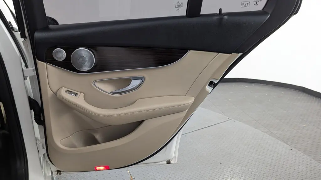 Florida Fine Cars - Used MERCEDES-BENZ C-CLASS 2020 WEST PALM C 300