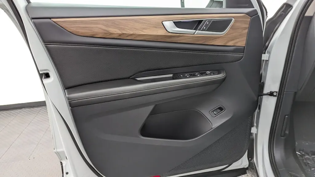 Florida Fine Cars - Used VOLKSWAGEN ATLAS 2024 WEST PALM 2.0T SE W/TECHNOLOGY