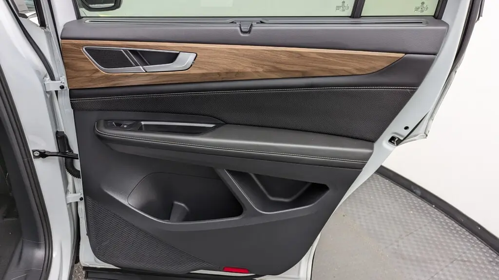 Florida Fine Cars - Used VOLKSWAGEN ATLAS 2024 WEST PALM 2.0T SE W/TECHNOLOGY