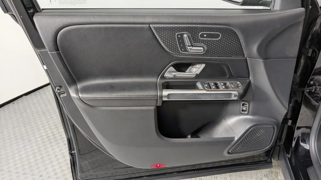 Florida Fine Cars - Used MERCEDES-BENZ GLB 2024 ORLANDO GLB 250