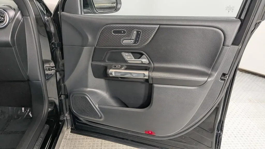 Florida Fine Cars - Used MERCEDES-BENZ GLB 2024 ORLANDO GLB 250