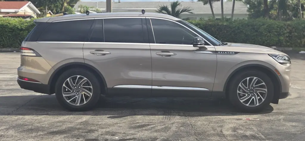 Florida Fine Cars - Used LINCOLN AVIATOR 2021 MIAMI STANDARD