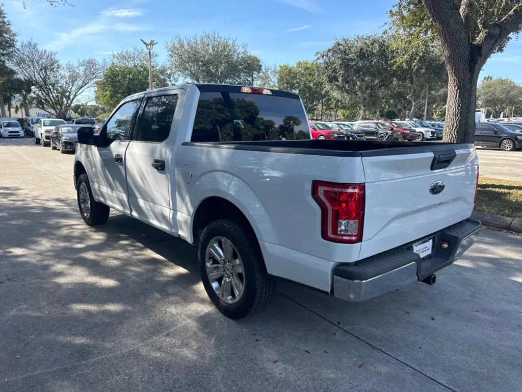 Florida Fine Cars - Used FORD F-150 2017 WEST PALM XLT SUPERCREW 5.5' BOX