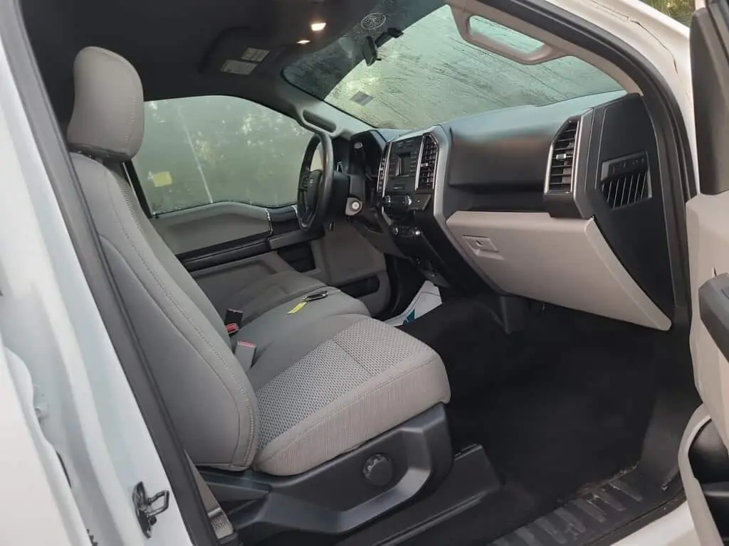 Florida Fine Cars - Used FORD F-150 2017 WEST PALM XLT SUPERCREW 5.5' BOX