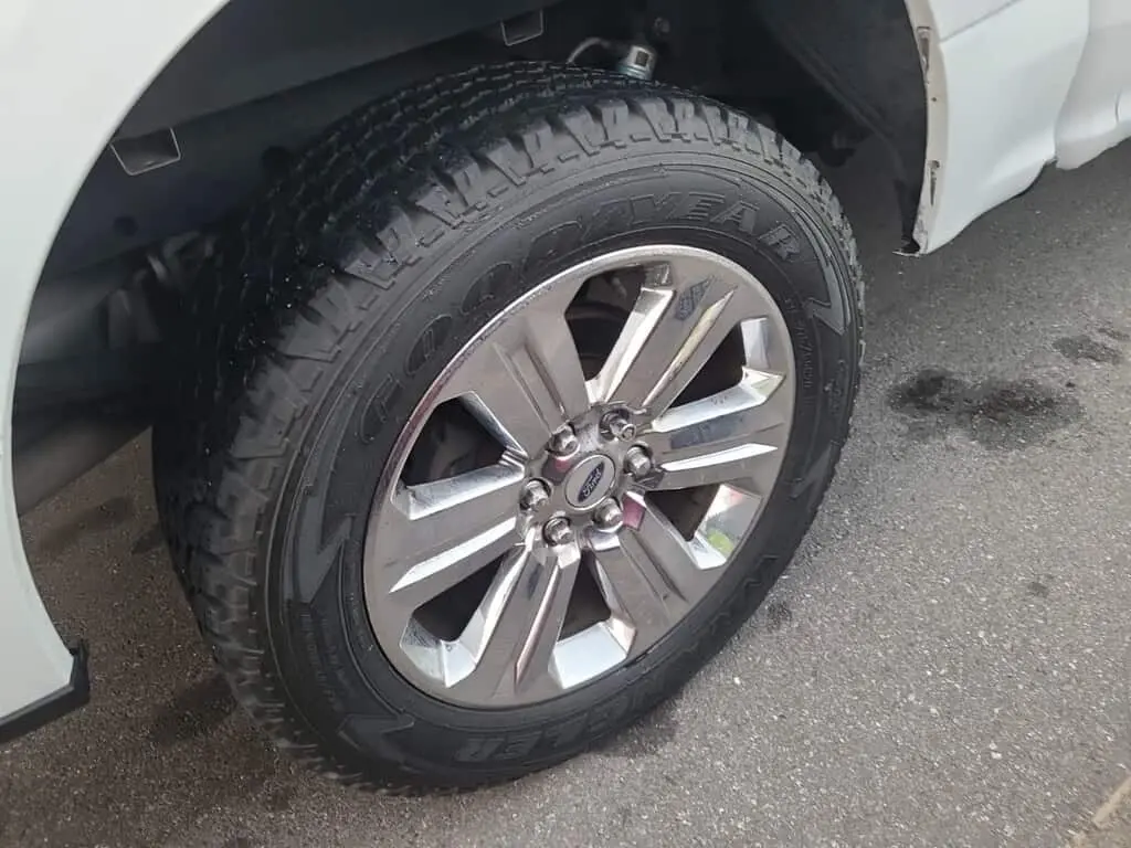 Florida Fine Cars - Used FORD F-150 2017 WEST PALM XLT SUPERCREW 5.5' BOX