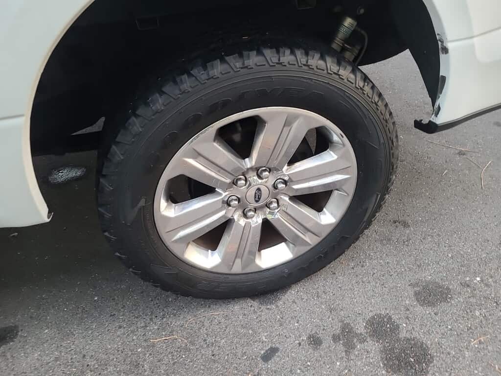 Florida Fine Cars - Used FORD F-150 2017 WEST PALM XLT SUPERCREW 5.5' BOX