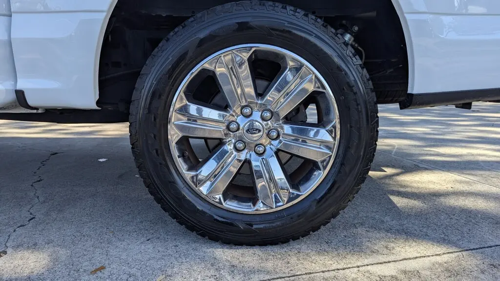 Florida Fine Cars - Used FORD F-150 2017 WEST PALM XLT SUPERCREW 5.5' BOX