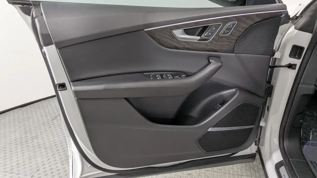 Florida Fine Cars - Used AUDI Q8 2022 ORLANDO PREMIUM PLUS