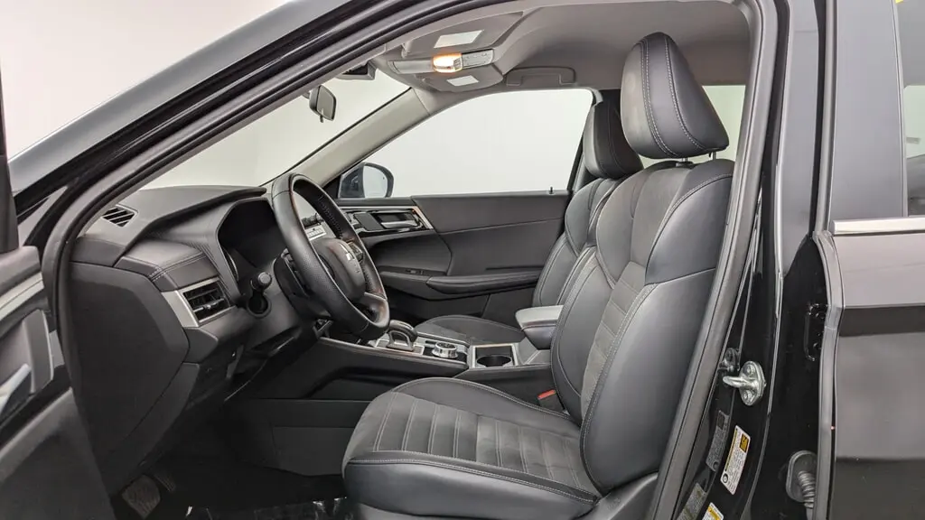 Florida Fine Cars - Used MITSUBISHI OUTLANDER 2024 MIAMI SE