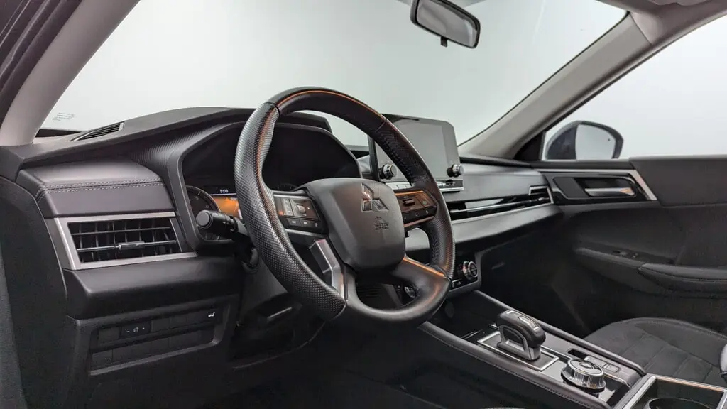 Florida Fine Cars - Used MITSUBISHI OUTLANDER 2024 MIAMI SE