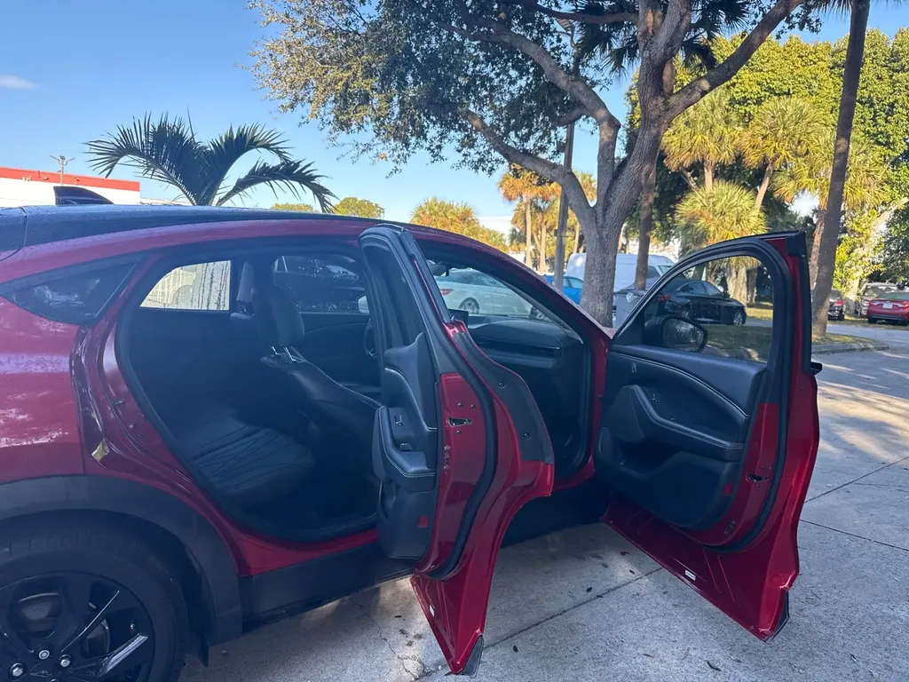 Florida Fine Cars - Used FORD MUSTANG MACH-E 2024 WEST PALM SELECT