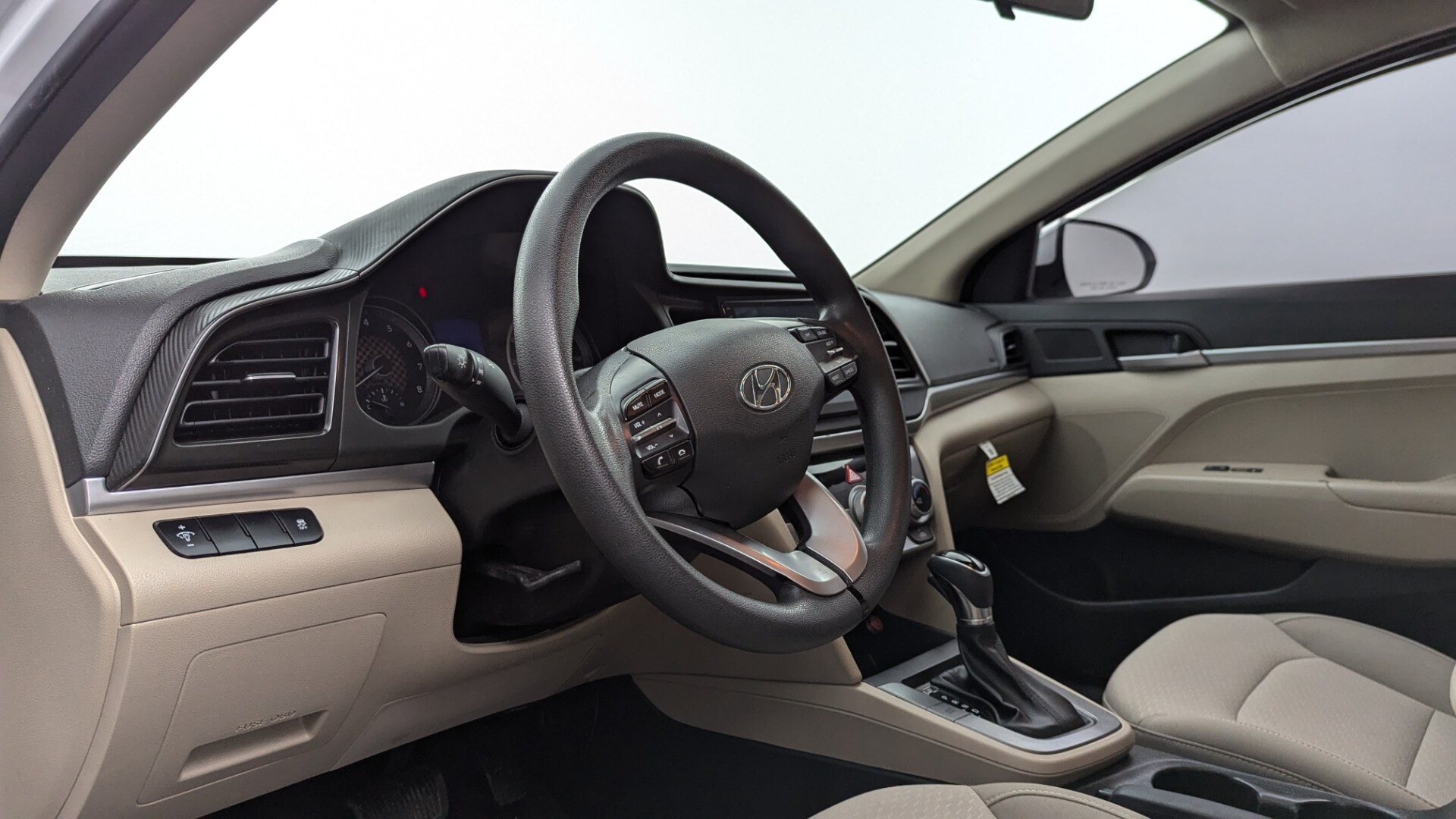 used vehicle - SEDAN HYUNDAI ELANTRA 2019