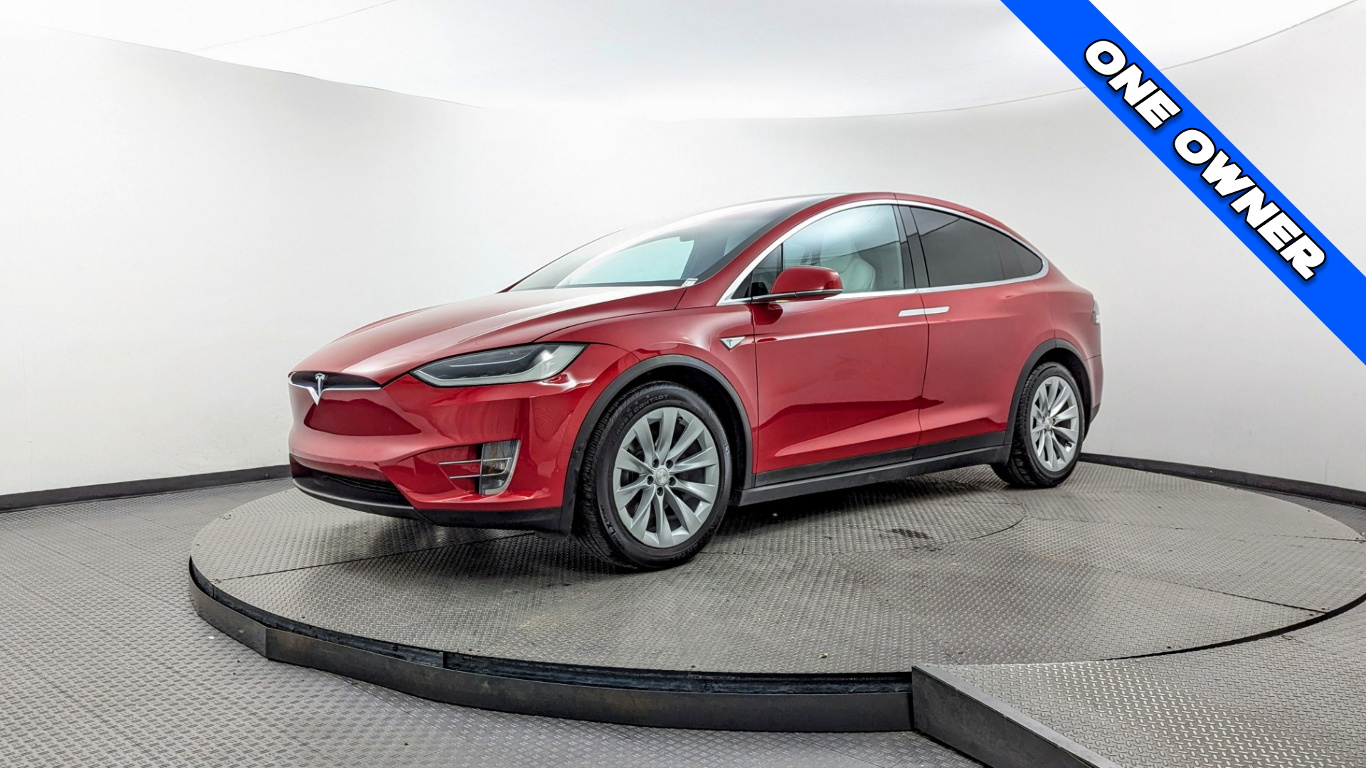 2016 Tesla Model X 90D's photo