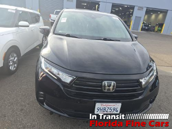 2023 Honda Odyssey SPORT's photo
