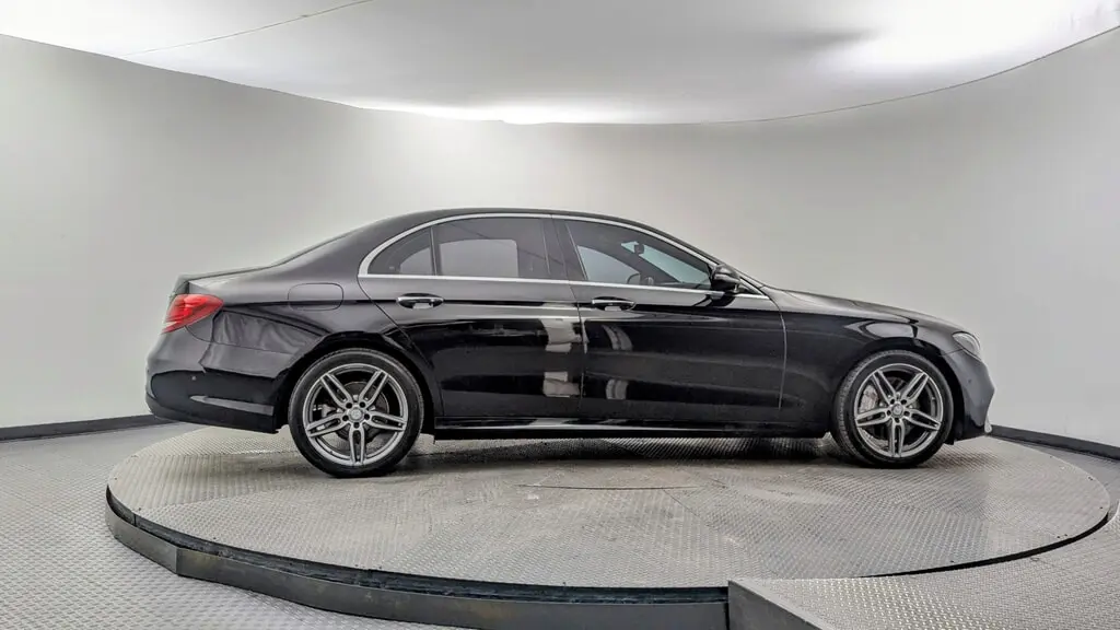 Florida Fine Cars - Used MERCEDES-BENZ E-CLASS 2017 MIAMI E 300 LUXURY