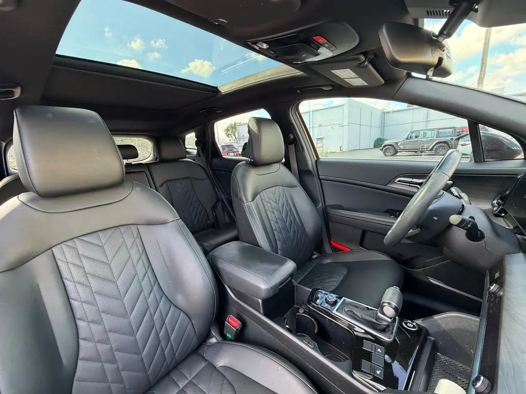 Florida Fine Cars - Used KIA SPORTAGE 2023 MIAMI X-LINE