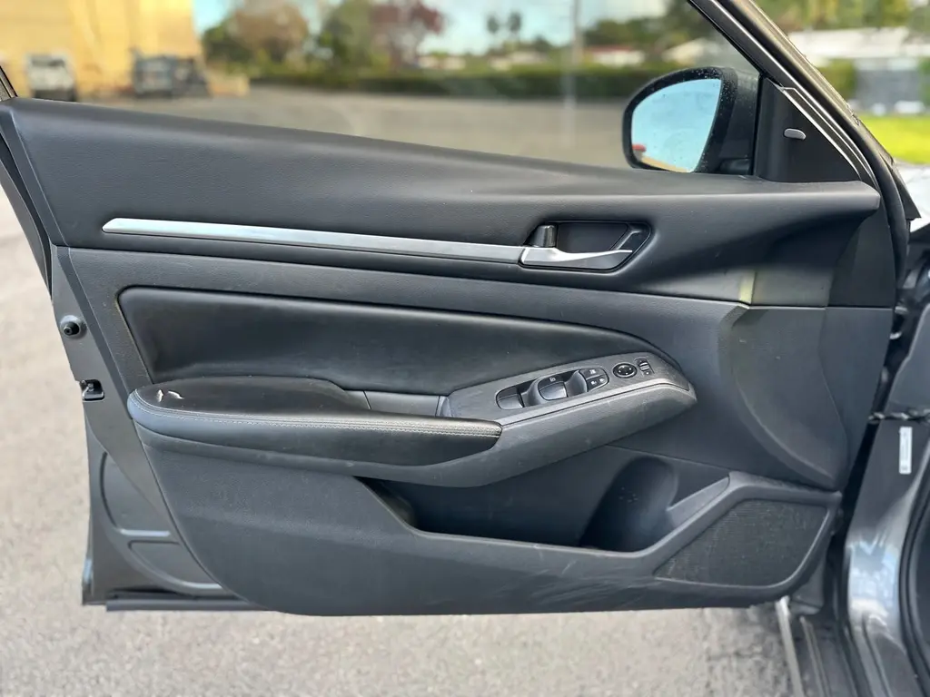 Florida Fine Cars - Used NISSAN ALTIMA 2022 MIAMI 2.5 SV