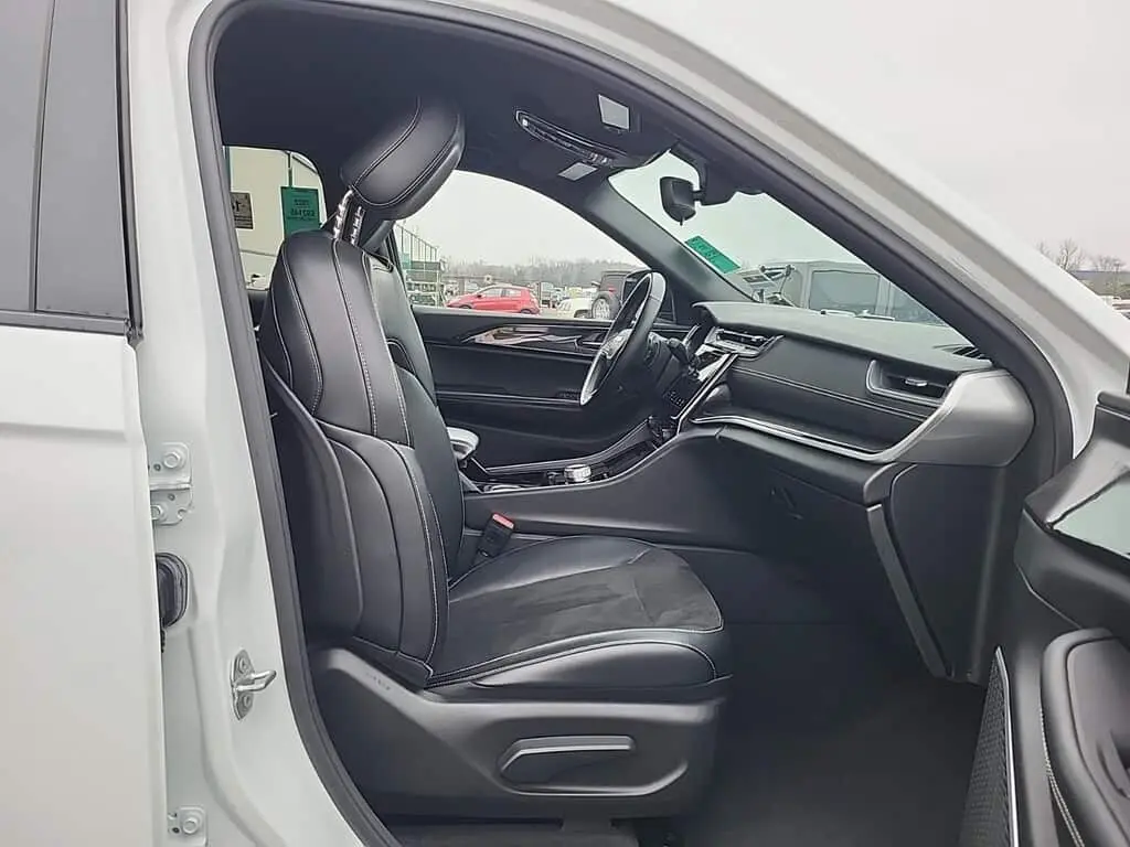 Florida Fine Cars - Used JEEP GRAND CHEROKEE 2022 MARGATE ALTITUDE