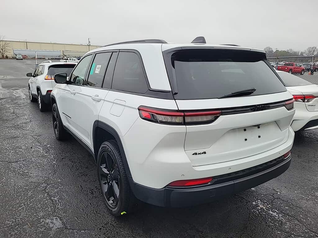 Florida Fine Cars - Used JEEP GRAND CHEROKEE 2022 MARGATE ALTITUDE