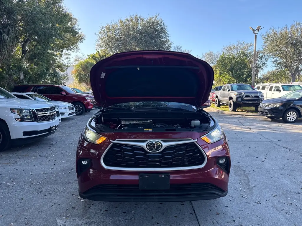Florida Fine Cars - Used TOYOTA HIGHLANDER 2024 WEST PALM XLE