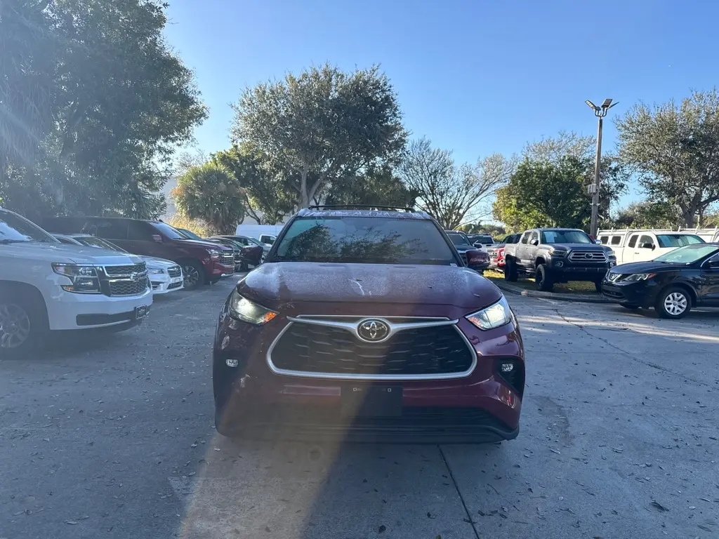 Florida Fine Cars - Used TOYOTA HIGHLANDER 2024 WEST PALM XLE