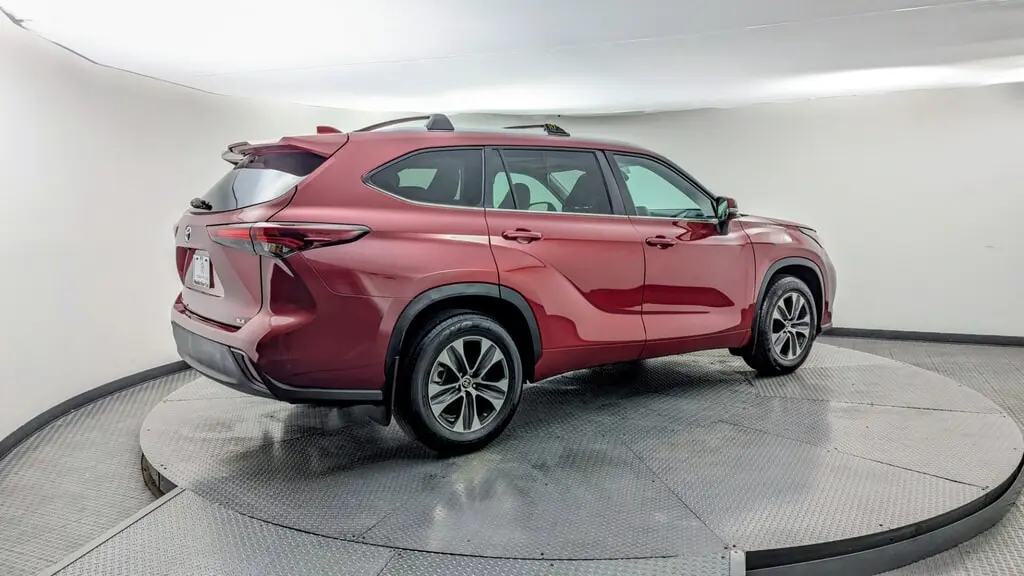 Florida Fine Cars - Used TOYOTA HIGHLANDER 2024 WEST PALM XLE