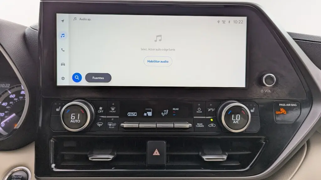 Florida Fine Cars - Used TOYOTA HIGHLANDER 2024 WEST PALM XLE