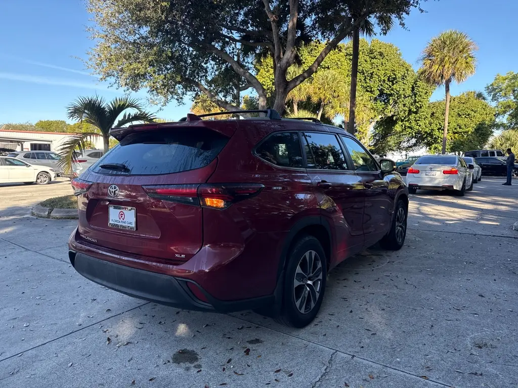 Florida Fine Cars - Used TOYOTA HIGHLANDER 2024 WEST PALM XLE