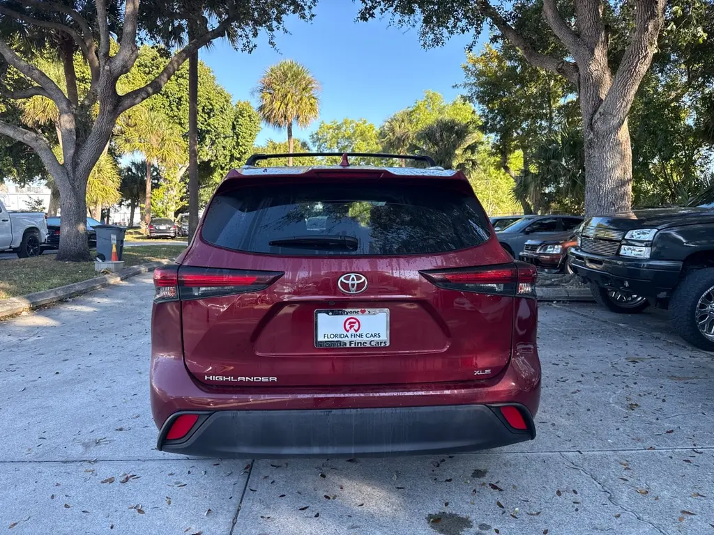 Florida Fine Cars - Used TOYOTA HIGHLANDER 2024 WEST PALM XLE