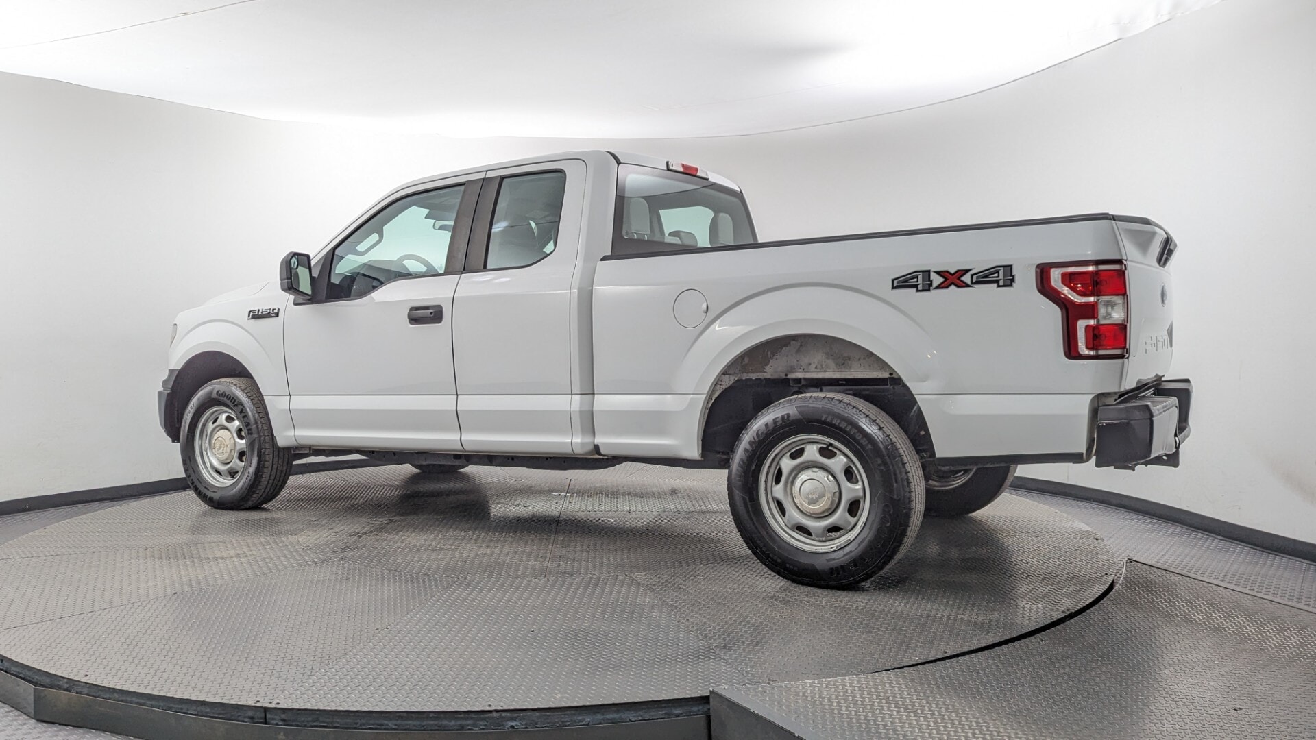 used vehicle - TRUCK FORD F-150 2018