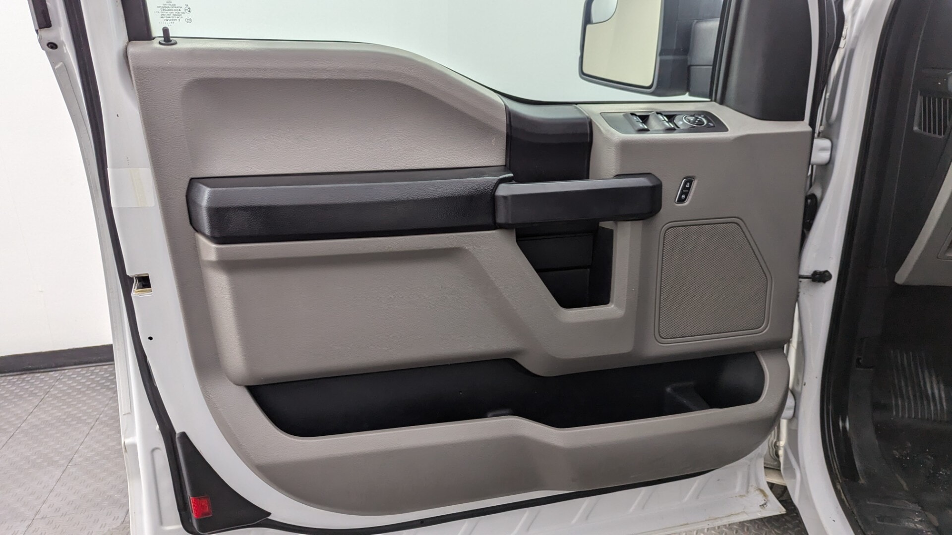 used vehicle - TRUCK FORD F-150 2018