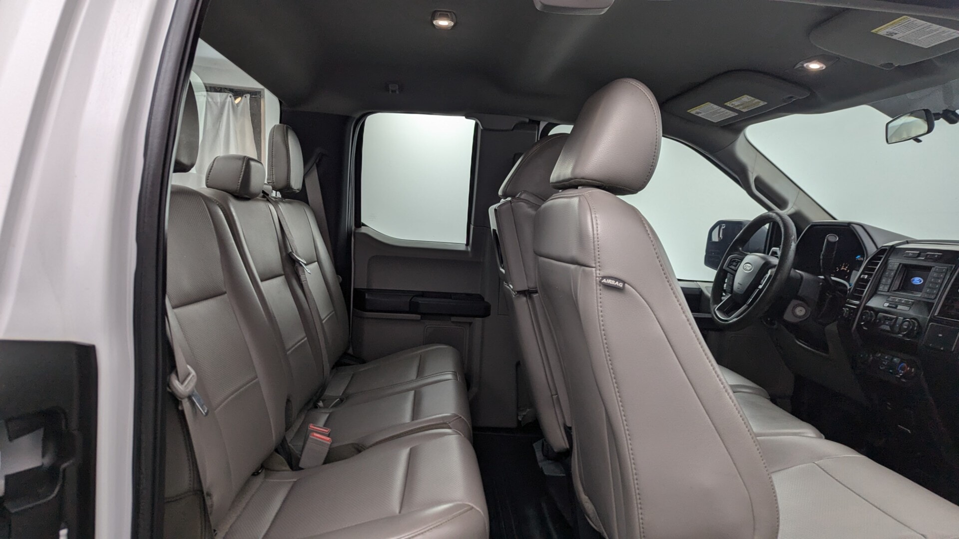 used vehicle - TRUCK FORD F-150 2018